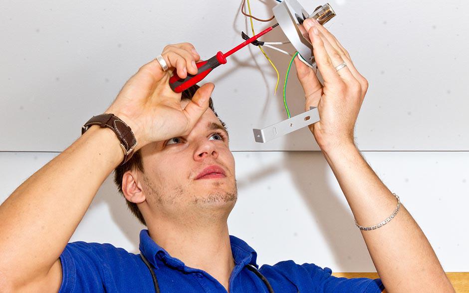 électricien urgent Paris 4